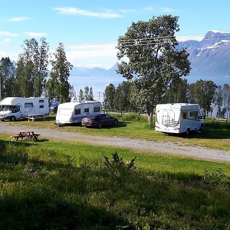 Svensby Tursenter Hotel Kültér fotó